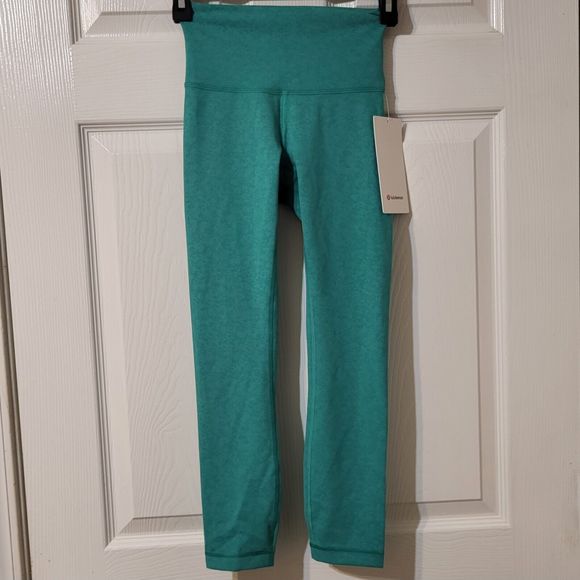 NWT Lululemon Sz2 Blaze Maldives Green Wunder Train Hight Rise Crop 23" - Picture 6 of 11